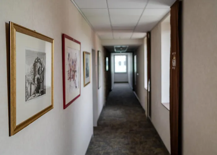 Hotel Garzon Plaza