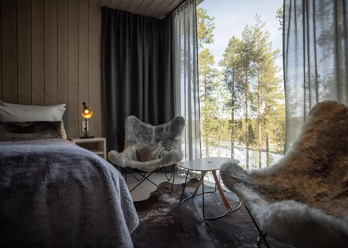 Arctic Treehouse Hotel