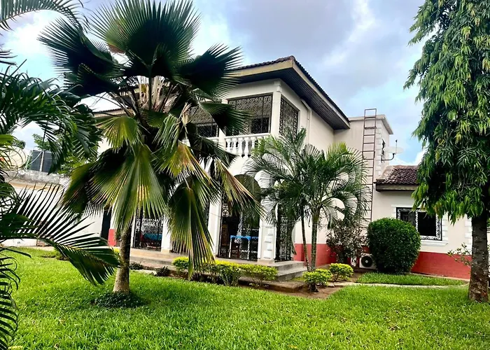 Akogo House - BnB , Hostel, Backpackers&Volunteer Center