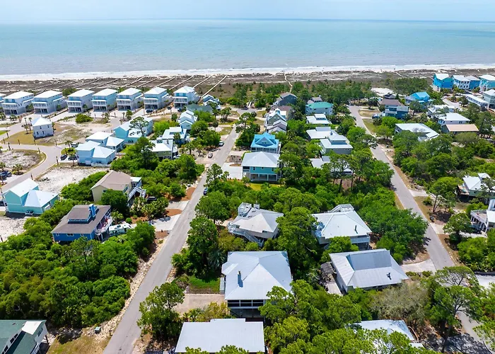 Woofs And Waves By Pristine Properties Vacation Rentals
