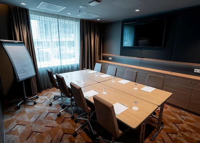 Holiday Inn - Eindhoven Airport By Ihg