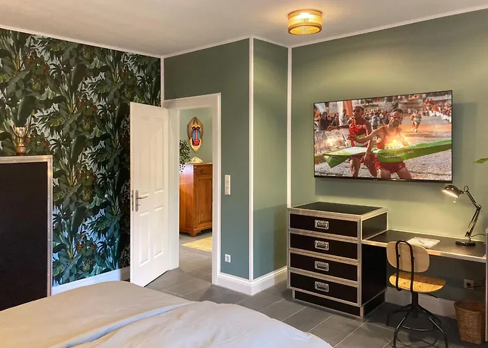 Wohnungen mit Balkon, 2 Schlafzimmer, nahe Centro&Arena