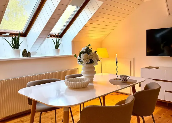 Landhaus Wulfenia - Apartment Klagenfurt - Private Sauna, Smart-Tv, Air Conditioning, Free Parking