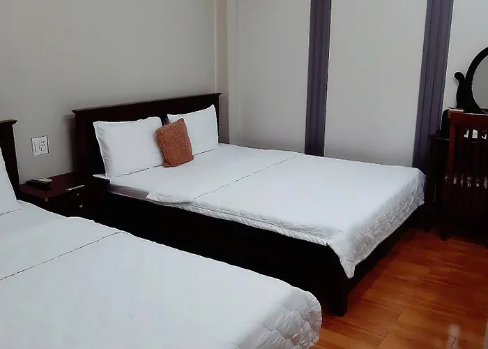 Ngoc May - Dai Loi Hotel