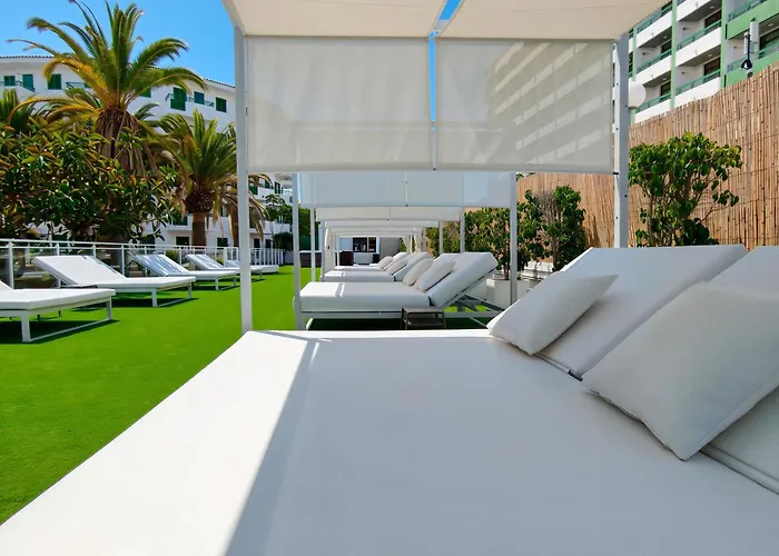 Servatur Playa Bonita (Adults Only)