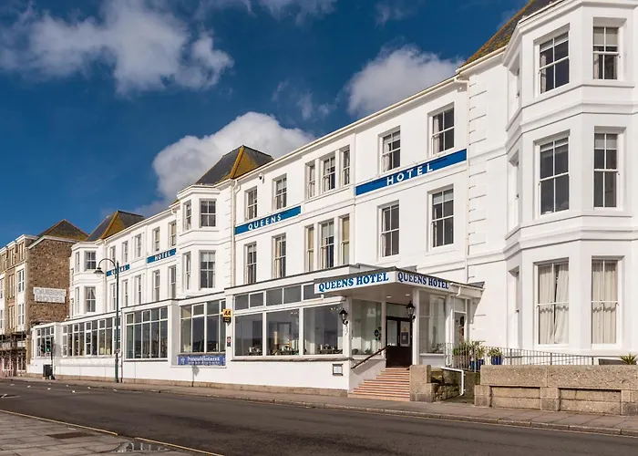 The Queens Hotel