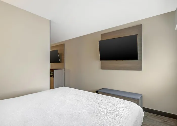 Best Western Plus Meridian