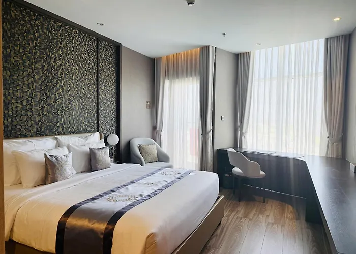 Diamond Stars Ben Tre Hotel