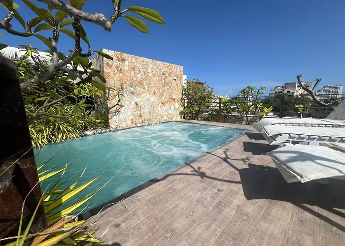 Hotel Colibri Suites