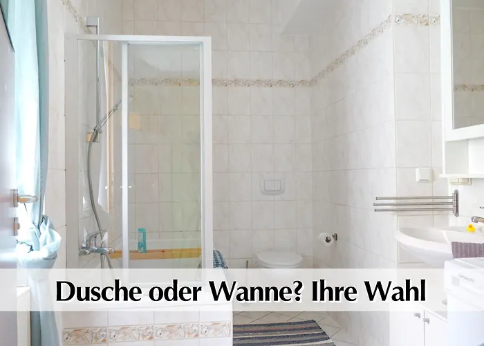 12 FEWOs im Jugendstilhaus mit Aufzug, großer Terrasse, Kingsize-Betten, 250Mbts WLAN, 55 Zoll Smart-TV - Nur ein kurzer Spaziergang durch den Park Venedig zur Krämerbrücke - Kostenlose Parkplätze in den umliegenden Straßen - Gaststätte im Haus