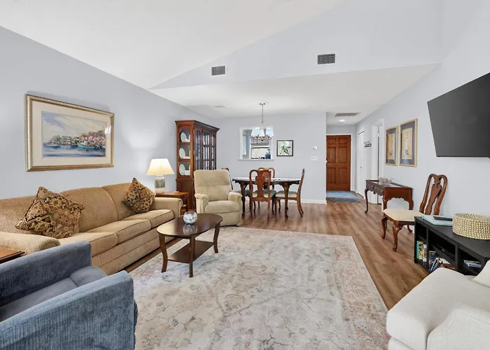 Harbour Oaks 604