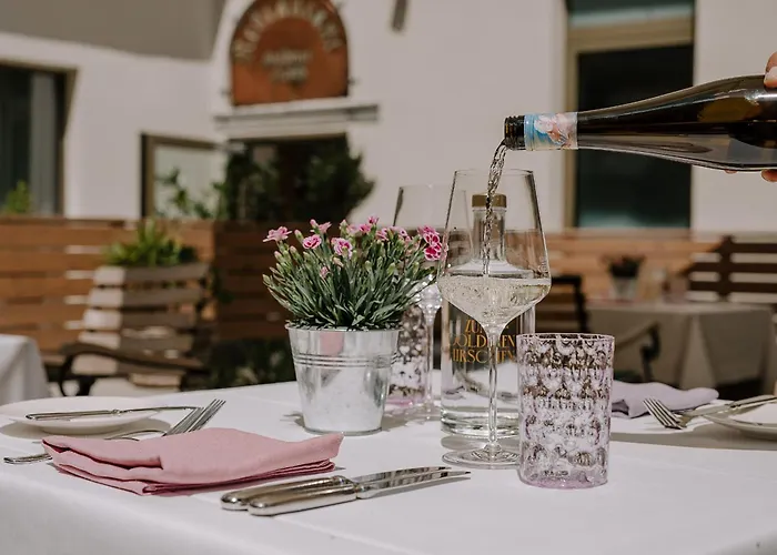 Boutiquehotel Zum Goldenen Hirschen