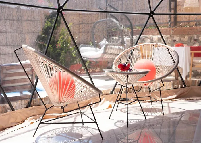 Kabak Freedom Deluxe Hotel