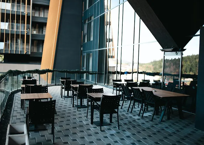Hotel Nomad