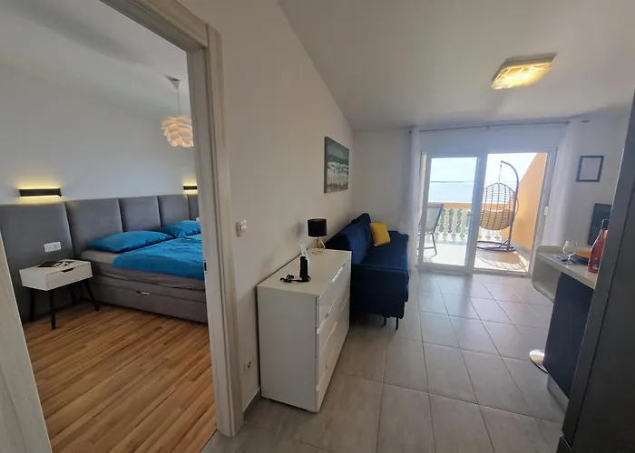 Comfortable Family Apt Iris 20M From Beach In Mandre