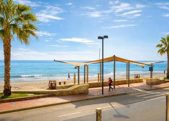Fuengirola, Primera Linea De Playa