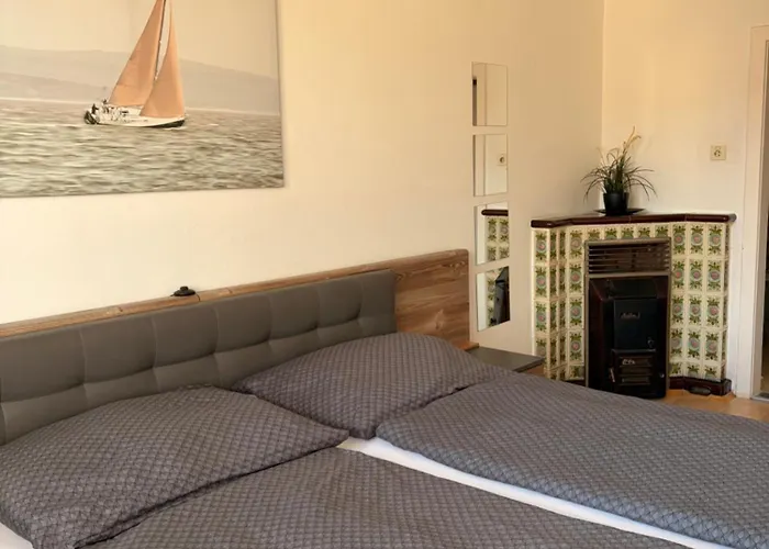 Zum Breyer Bnb City Apartment