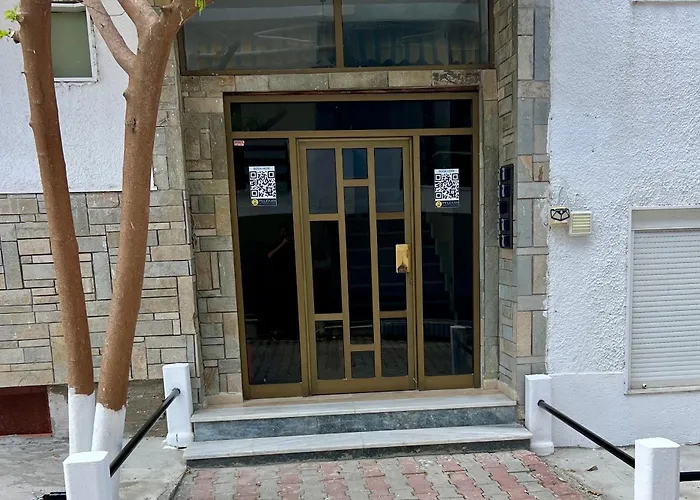 Pelekan Rooms And Apartments Athina 33