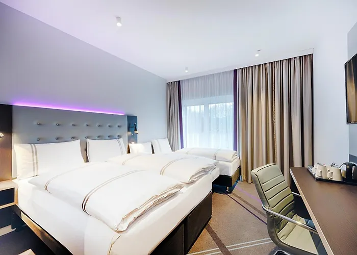 Premier Inn Regensburg City Centre