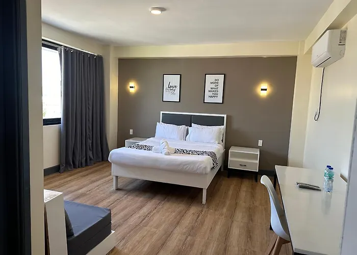 D'Elements Hotel And Dormitory