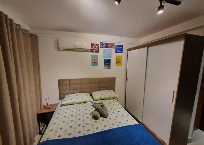 Confortável Flat com vista parcial do mar de Intermares