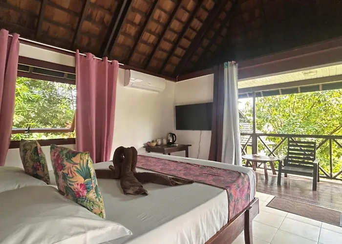 Pension Hibiscus Taha'A
