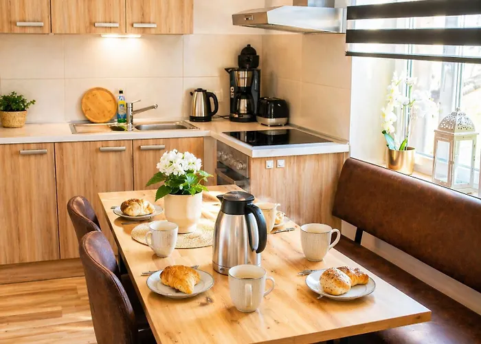 Komfortable Ferienwohnung 2x Schlafzimmer, Sauna zubuchbar, Parkplatz&Top Lage in Bad Muskau