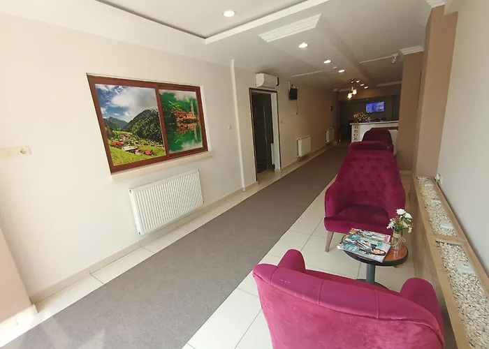 Larok Hotel
