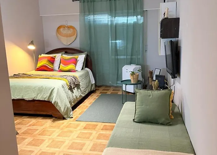 Studio Central Na Amadora, Vista Da Cidade, Sossegado, A 15Min De Lisboa