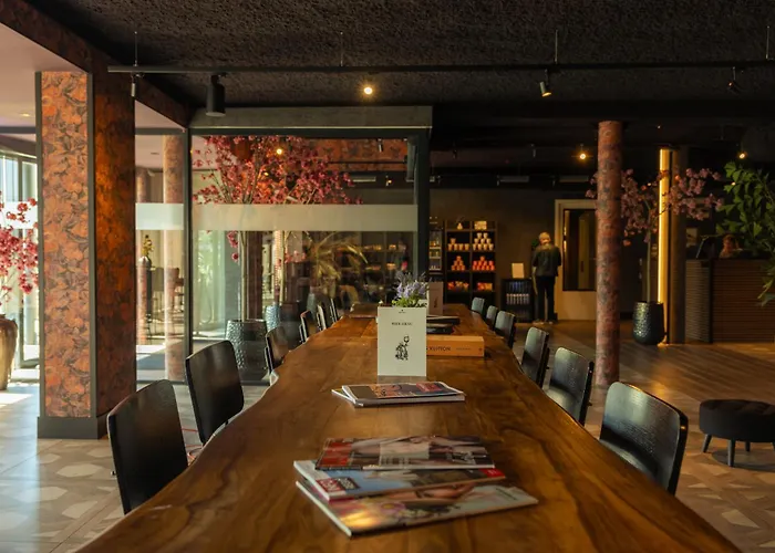 Hotel Twenty-Three Amsterdam Airport