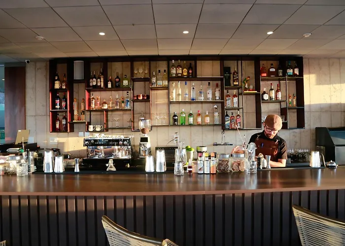 Mona Hotel
