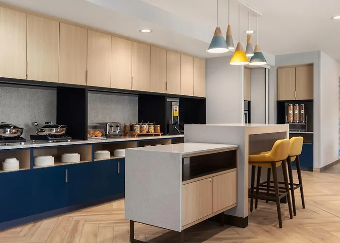 Towneplace Suites By Marriott Hickory