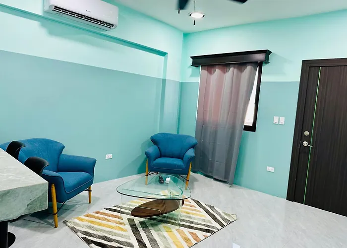 Hotel Sea Queen Suite & Golf Cart Rental