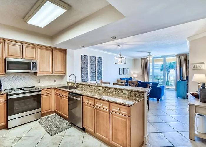 3Br Beachfront Huge Balcony 2 Pools Luxury