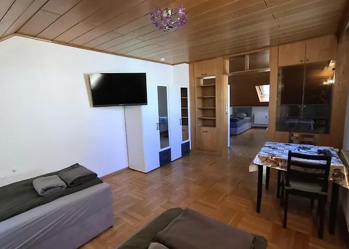 Wohnung Maric bis zu 10 Personen