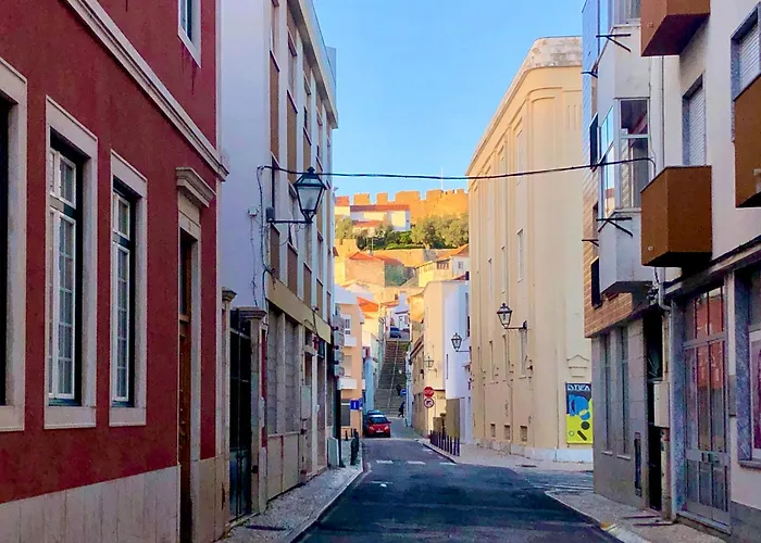 Historic Centre, Near Lisbon, Fast Wi-Fi