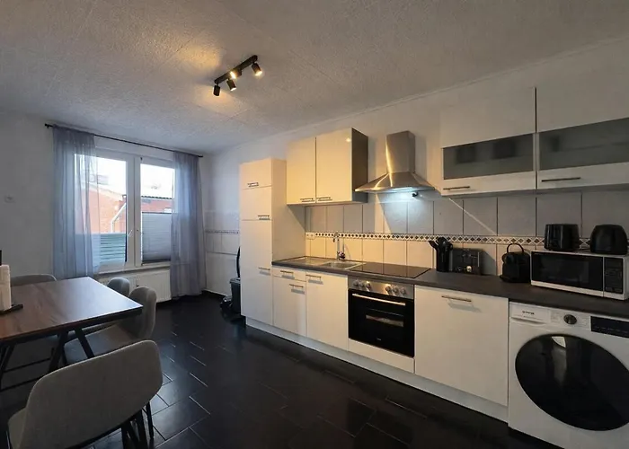 Business Apartment Ennigerloh I 6 Einzelbetten I 2 Bäder I Smart TV