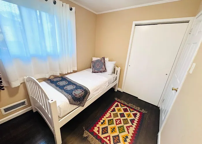 Amazing Cozy Apartment For Family & Group