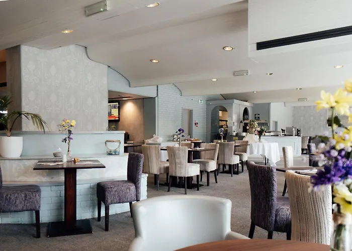 St James Hotel