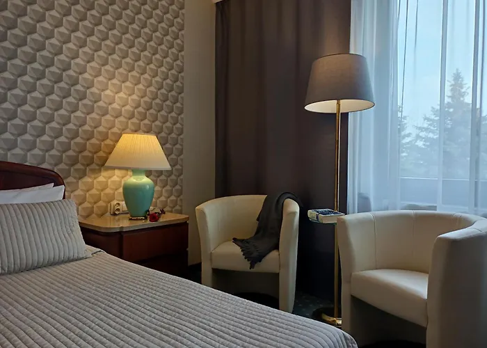 Booking Hotel & Spa
