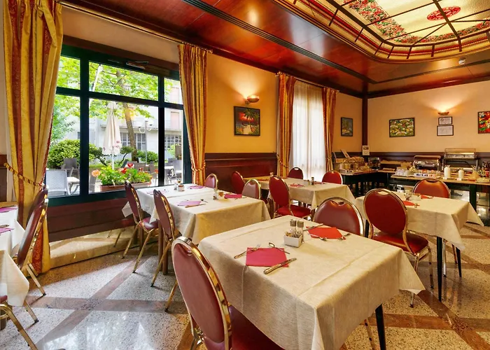 Hotel Falco D'Oro By Falco D'Oro Hotels