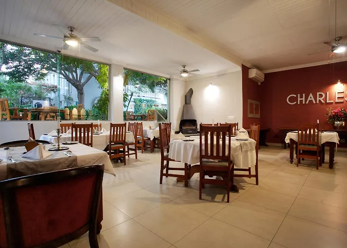 Montagu Country Hotel