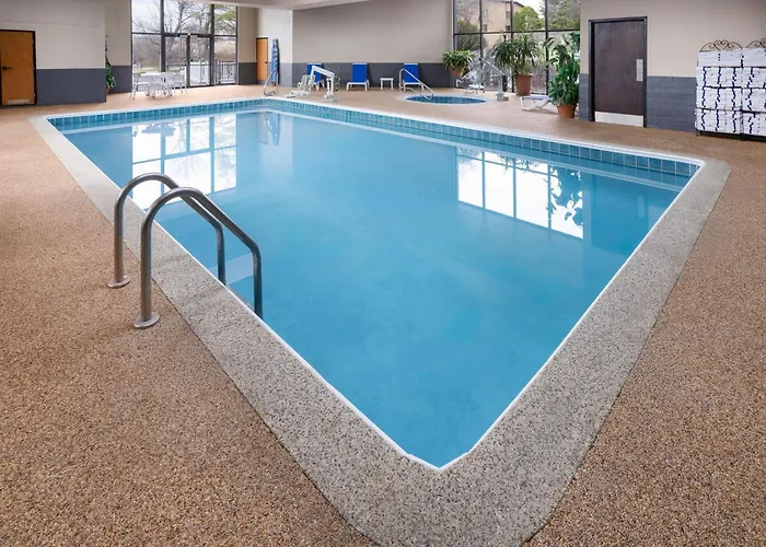 Wingate By Wyndham Cranberry