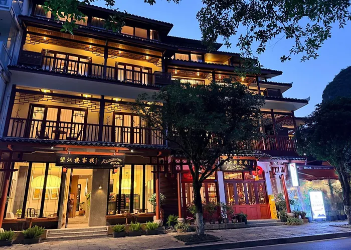 Yangshuo River View Hotel