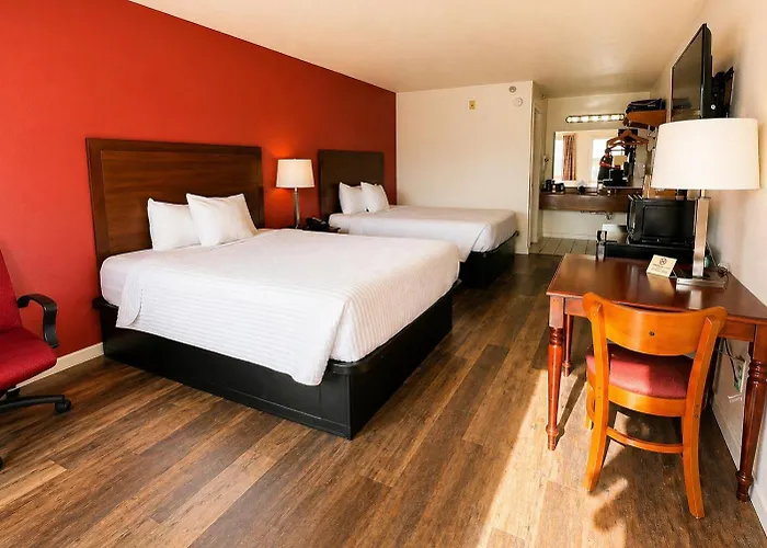 Carriage House Inn