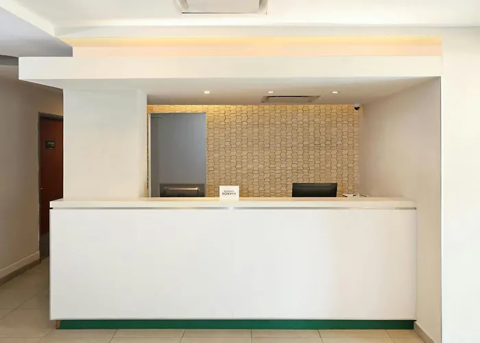 City Express Junior By Marriott Cancun
