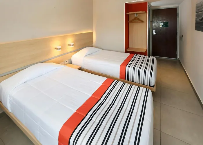 City Express Junior By Marriott Cancun