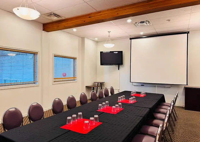 Super 8 By Wyndham Castlegar Bc