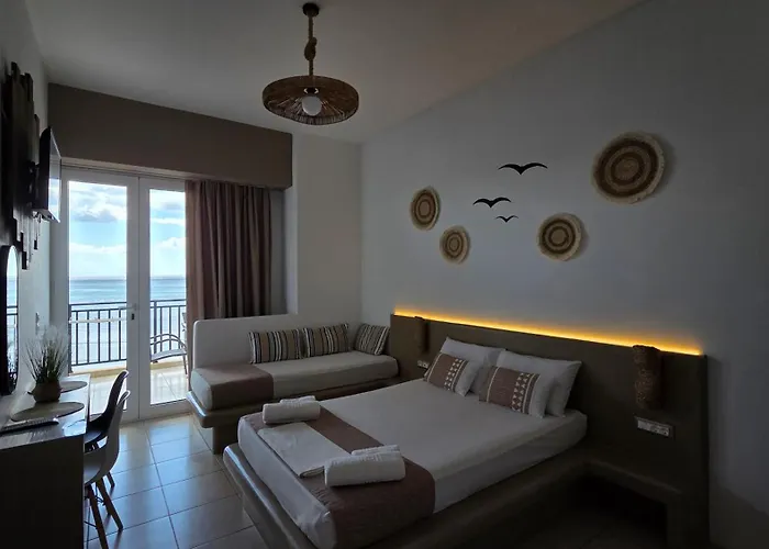 Edelweiss Rent Rooms-Rent A Car