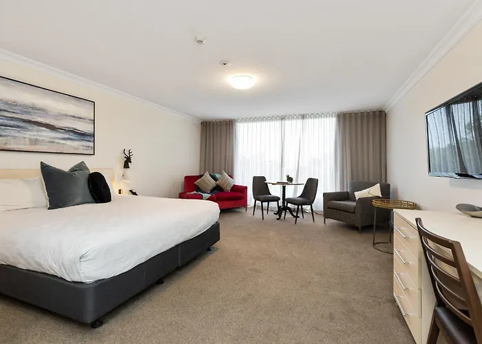 Townhouse Hotel